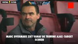 Marc Overmars ziet vanaf de tribune Ajax-target scoren