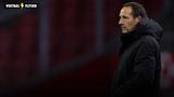 De supporters van Ajax zijn niet te spreken over het optreden van linksback Ar'Jany Martha tegen Sparta Rotterdam en hopen dat hij in de rust gewisseld wordt.